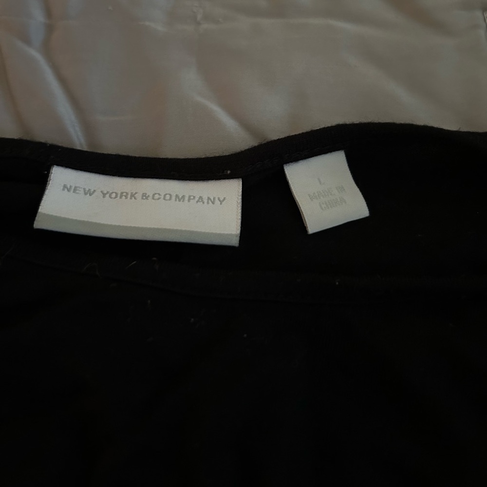 Dress - Picture 3 of 3
